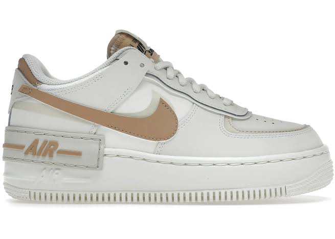 Nike Air Force 1 Low Shadow
Sail Fossil Light Bone