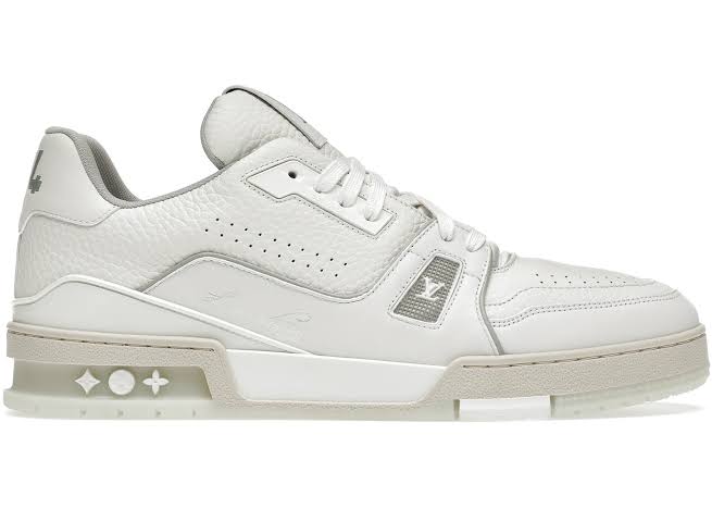 Louis Vuitton Trainer
White Signature