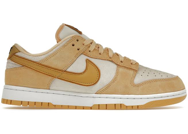 Nike Dunk Low
Celestial Gold Suede