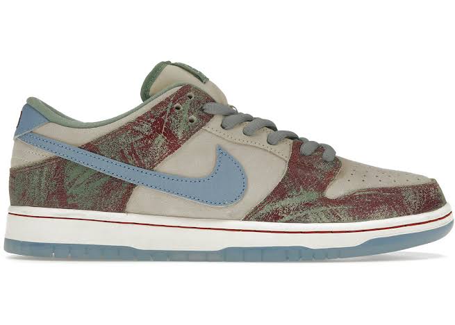 Nike SB Dunk Low
Crenshaw Skate Club