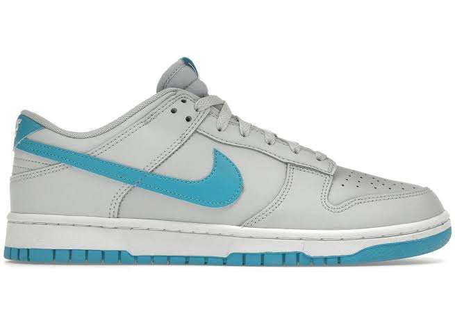 Nike Dunk Low Retro
Pure Platinum Blue Lightning