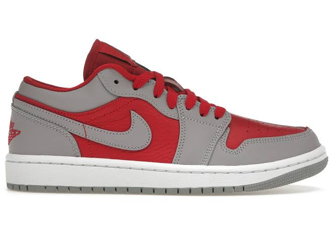 Jordan 1 Low SE
Homage Split Gym Red Cement Grey