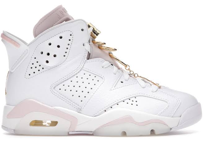 Jordan 6 Retro
Gold Hoops