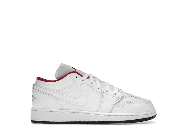 Jordan 1 Low
White Gym Red Black (GS)