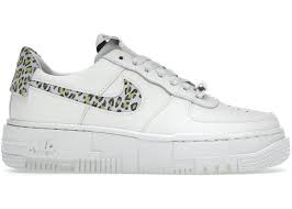 Nike Air Force 1 Low Pixel
White Leopard