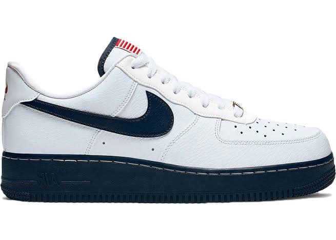 Nike Air Force 1 Low
USA