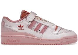 adidas Forum 84 Low
Pink at Home