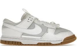 Nike Air Dunk Jumbo
Photon Dust Gum Light Brown