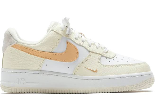 Nike Air Force 1 Low '07 SE
Coconut Milk