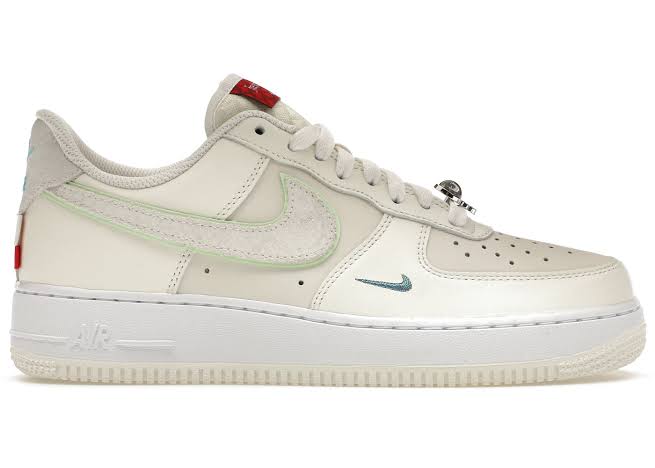 Nike Air Force 1 Low '07
Year of the Dragon