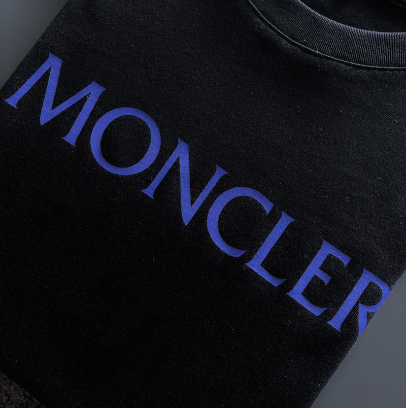 Camiseta Moncler Preta/Azul