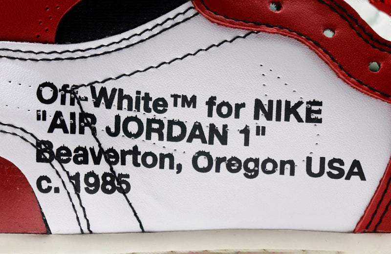 Jordan 1 'Chicago' Off-White