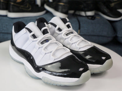 Jordan 11 Low "Concord"