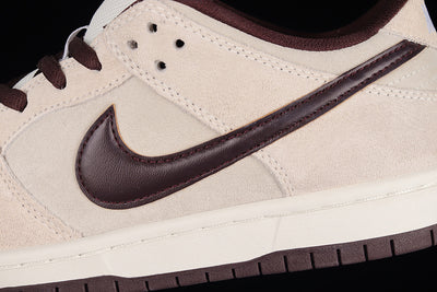 SB Dunk Low Desert Sand Mahogany