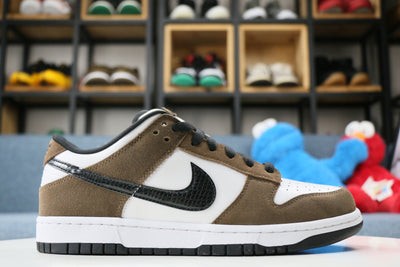 Nike SB Dunk Low White Black Trail End Brown