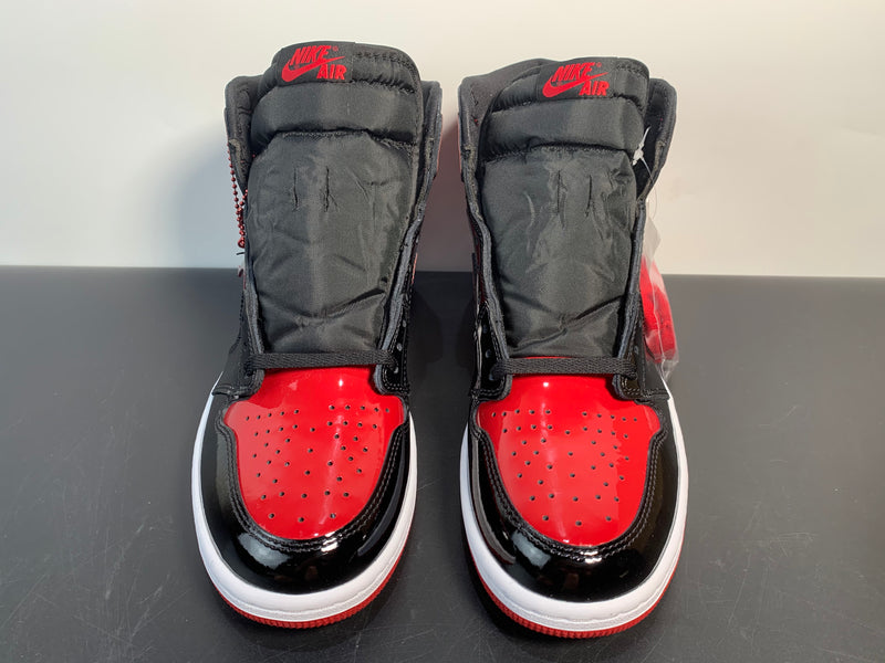 Air Jordan 1 Patent Bred