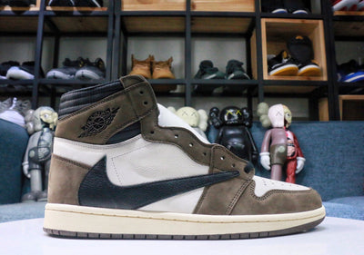 Jordan 1 Retro High Travis Scott