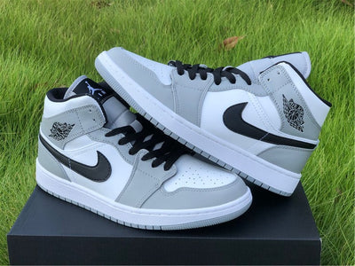 Jordan 1 Mid Light Smoke Grey