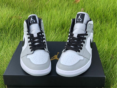 Jordan 1 Mid Light Smoke Grey