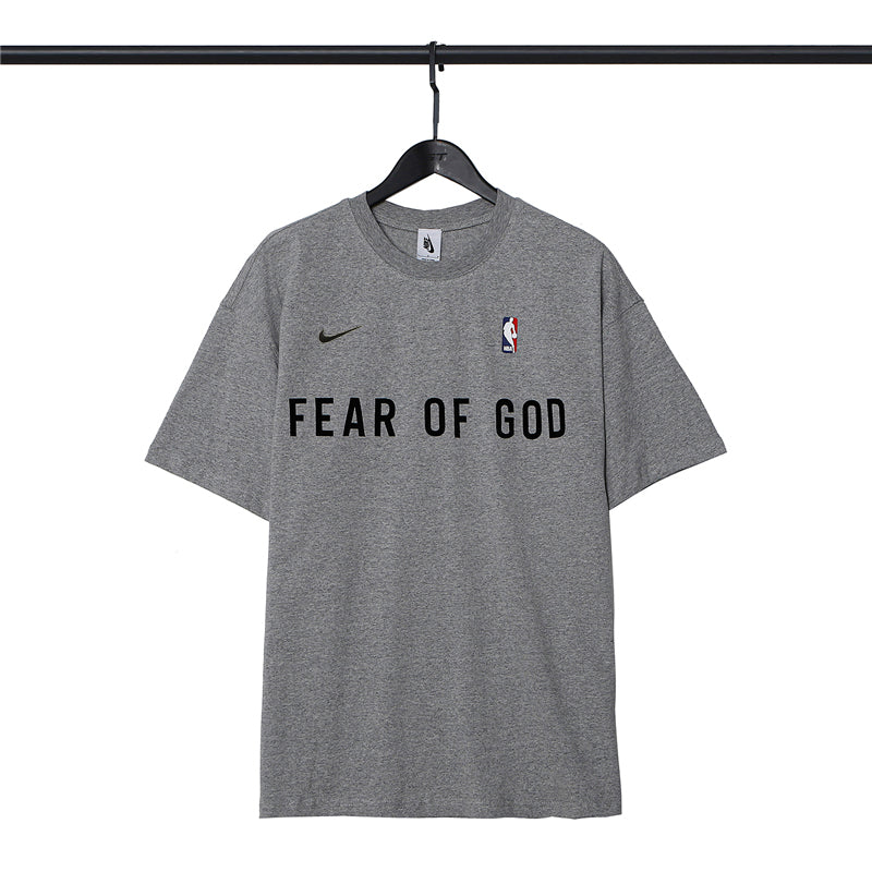 Camiseta Fear Of God Nike NBA Cinza