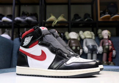 Jordan 1 Retro High Black Gym Red