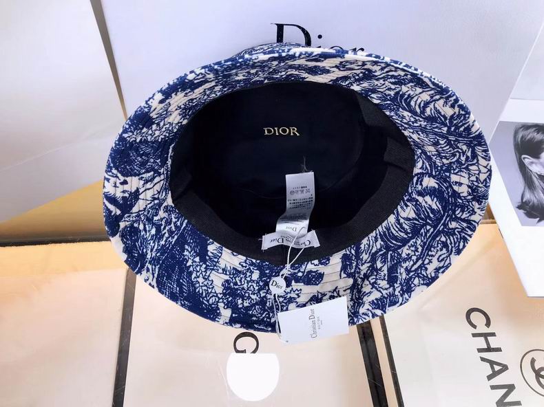 Bucket Dior 9