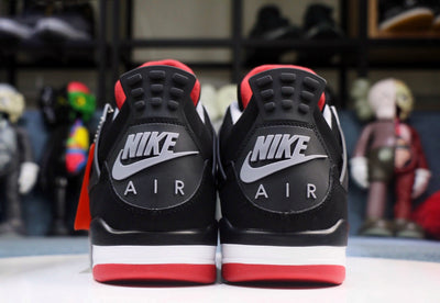 Jordan 4 Retro Bred