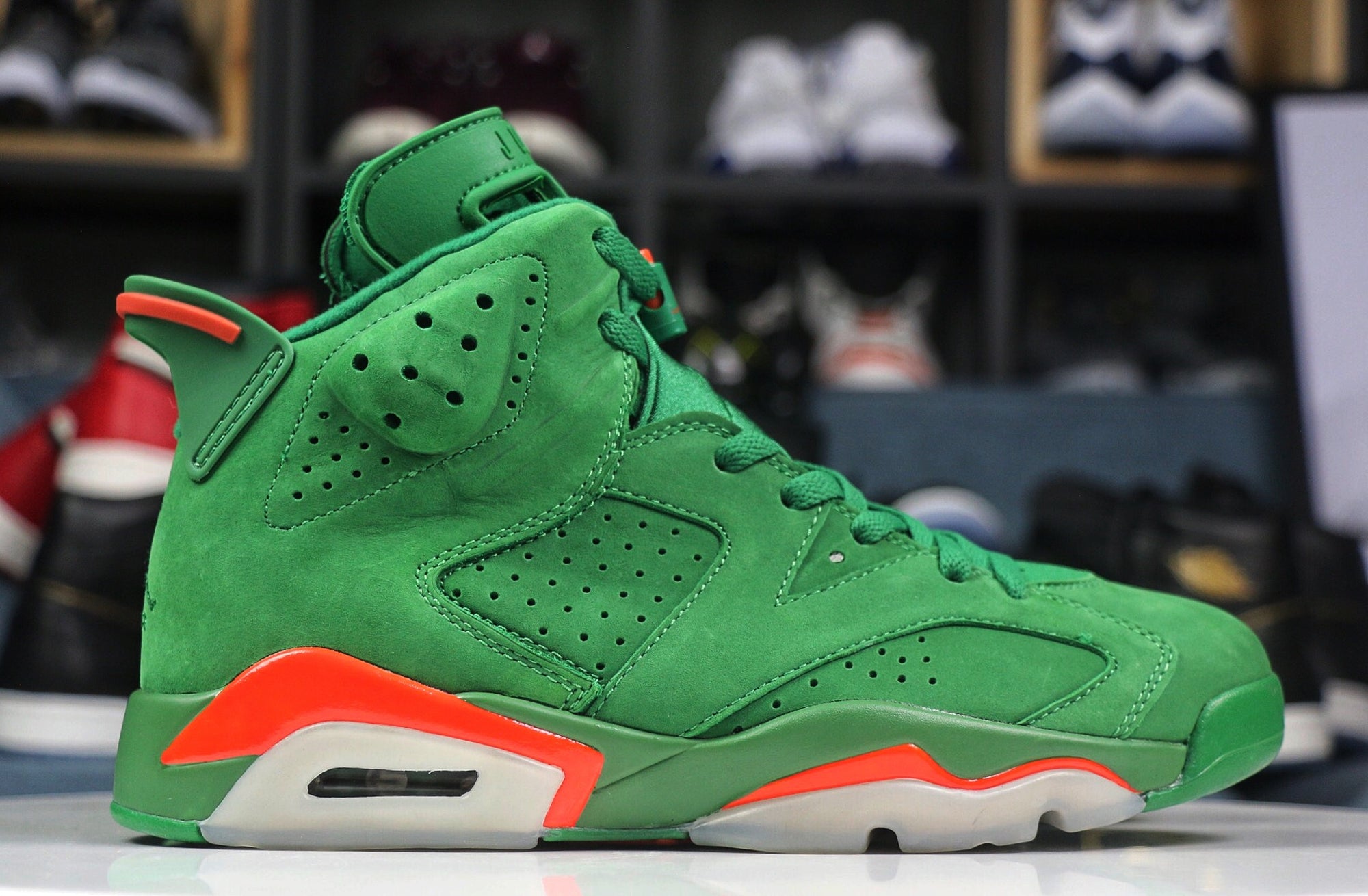 jordan retro 6 gatorade green Cinosural International School