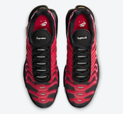 Supreme X Nike Air Max Plus "Fire Pink"