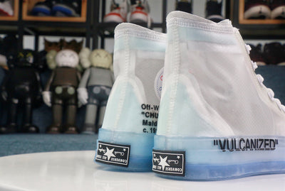 Converse Chuck Taylor All-Star Vulcanized Hi Off-White