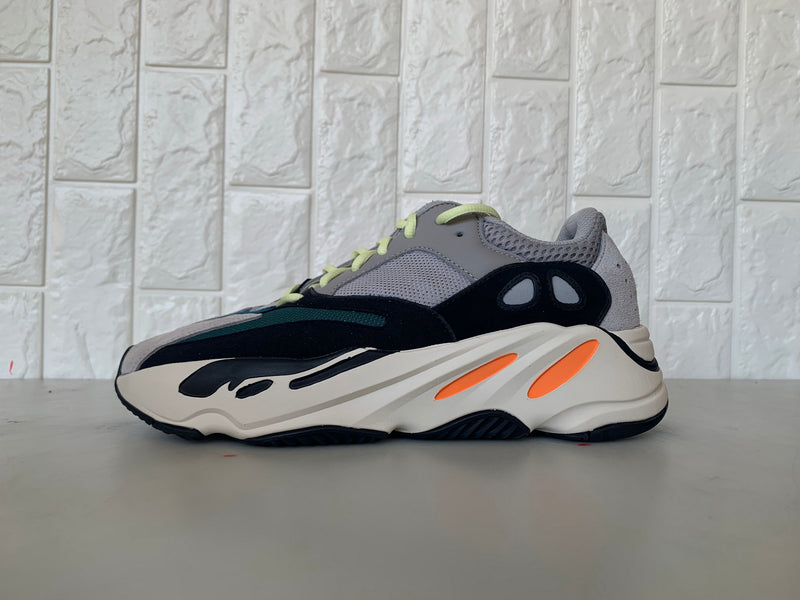 Tênis Adidas Yeezy 700 "Wave Runner"